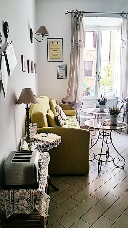 ***  Il Mondo Di Amelia Bed & Breakfast Rome Italy